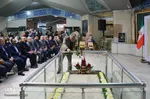 آیین گلباران و شعرخوانی در مزار شهریار ملک سخن‎‎