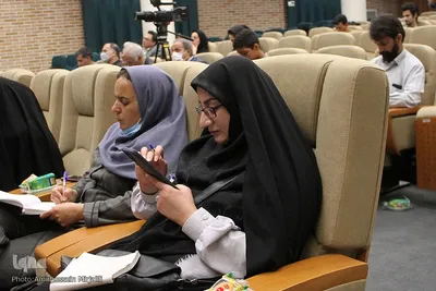 نشست خبری محمد علی شاه حسینی، معاون توسعه مدیریت و منابع استانداری یزد