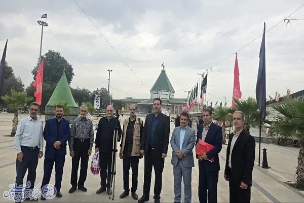 آیین گل افشانی مزار خبرنگار شهید هادی باغبانی شهید مدافع حرم