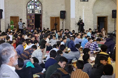 محفل انس با قرآن دانش آموزی در یزد‎