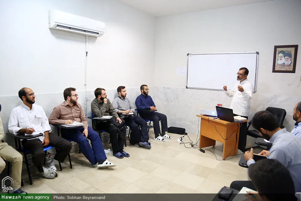 ‌نقش رسانه در پیشبرد اهداف تبلیغی و هدایت فکری جامعه