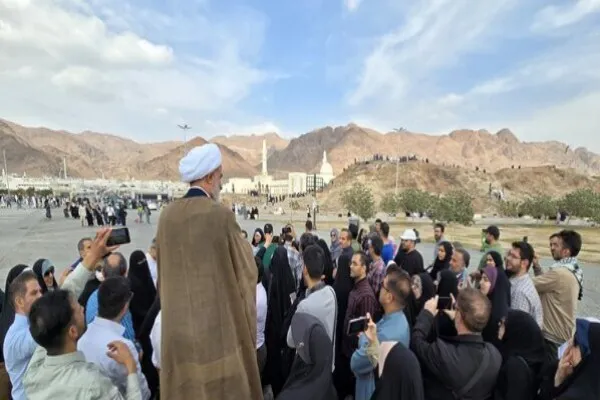 آزمون روحانیون اعزامی عمره در قم برگزار شد