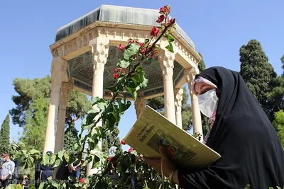 حافظیه، مزار «لسان الغیب» شعر ایران