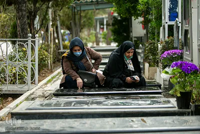 آخرین پنجشنبه سال کرونایی در بهشت زهرا