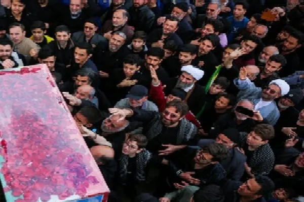 بسیجی شهید مدافع امنیت محسن گرایی در قم تشییع شد