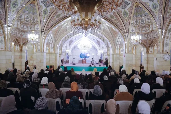 Xanım Zeynəb (ə) və Xanım Ruqəyya (ə) ziyarətgahında Quran festivalı