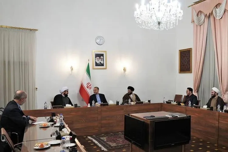 تأکید امیرعبداللهیان بر تعاملات فکری میان حوزه‌های علمیه و دستگاه دیپلماسی