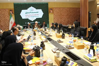 نشست خبری جشنواره زیر سایه خورشید در یزد