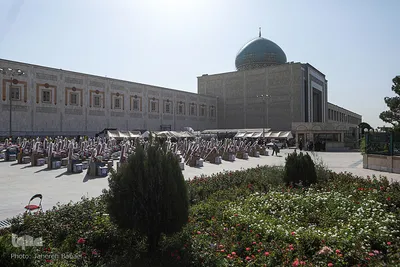 رزمایش اهدای 1000 سری جهزیه در حرم مطهر امام راحل