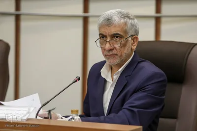 عبدالهادی فقهی زاده معاون قرآن و عترت وزیر فرهنگ و ارشاد در پنجاه‌وپنجمین جلسه کمیسیون توسعه فعالیت‌های تبلیغی – ترویجی قرآن کریم