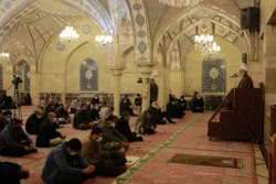 Həzrət Rüqəyyanın (ə) hərəmində Həzrət Fatimənin (s) əzadarlığı məclisi keçirildi