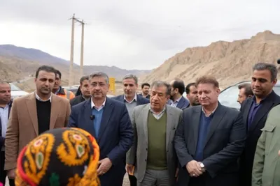 غبارروبی گلزار شهدای شهرستان پلدختر با حضور استاندار لرستان