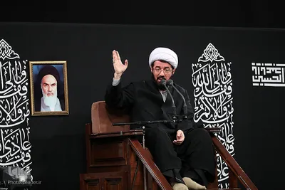 دومین شب عزاداری حضرت اباعبدالله الحسین (ع) در حسینیه امام‌خمینی(ره)