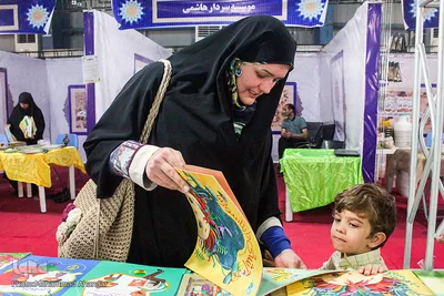نمایشگاه قرآن و عترت اهواز در روز دوم 