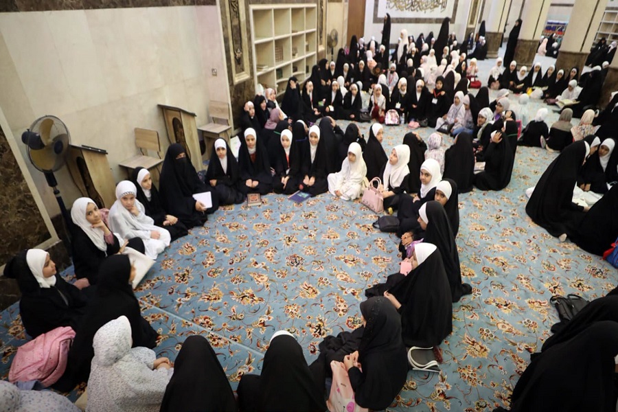 العتبة الحسينية تعلن عن انطلاق الدورات القرآنية للبنات في الحرم الحسيني العتبة الحسينية تعلن عن انطلاق الدورات القرآنية للبنات في الحرم الحسيني