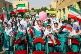آیین نواختن زنگ جشن عاطفه‌ها در اهواز