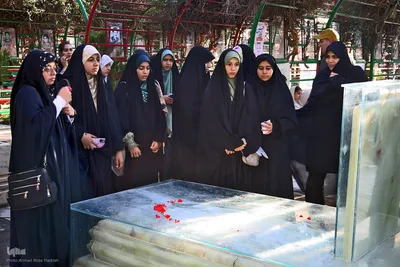 پنجشنبه های ماندگار در گلزار شهدای شیراز