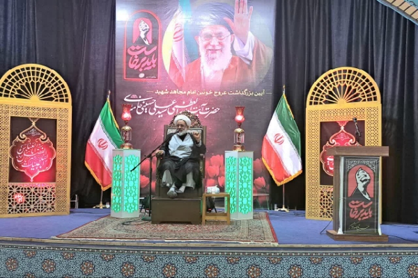 حجت الاسلام والمسلمین مسلمی زاده امام جمعه سیرجان