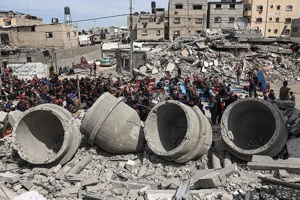 Israeli Attacks Kill Hundreds of Religious Leaders, Teachers