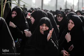 تشییع پیکر‌های ۹ شهید گمنام/ اهواز