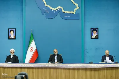 جلسه شورای عالی انقلاب فرهنگی