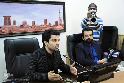 دیدار جمعی از اصحاب رسانه یزد با مدیرکل روابط عمومی استانداری یزد