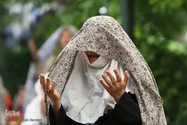 حضور اقشار مختلف بانوان در نمازروز جمعه