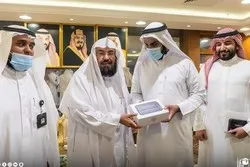 Un nouveau Coran électronique pour aider les aveugles et les malvoyants à la Grande Mosquée de La Mecque