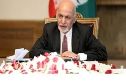 د افغانستان ولسمشر پر طالبانو د بندیزونو لګولو غوښتنه کړې