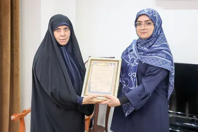 دیدار شهردار تبریز با خانواده شهدا