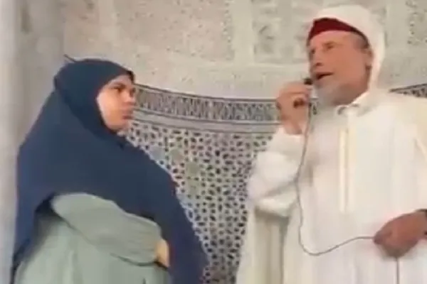 İspan qadın İslamla şərəfləndi / video