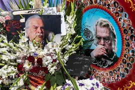 مراسم خاکسپاری پیکر زنده‌یاد منوچهر اسماعیلی در بهشت سکینه کرج