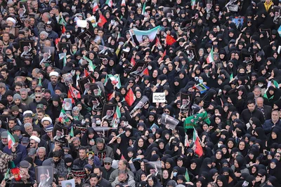 تشییع پیکر شهدای تجاوز آمریکایی - صهیونی در تبریز
