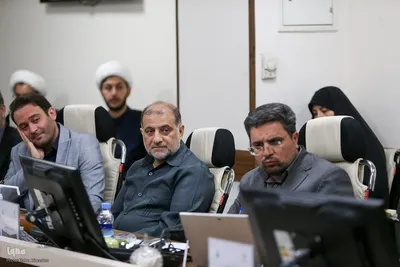 نشست شورای هماهنگی فعالیت‌های قرآن و عترت