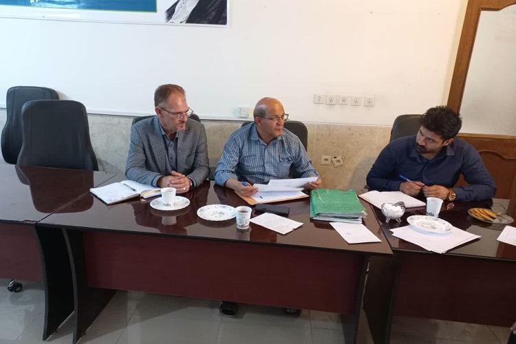 نشست بنیاد مسکن و اوقاف اقلید
