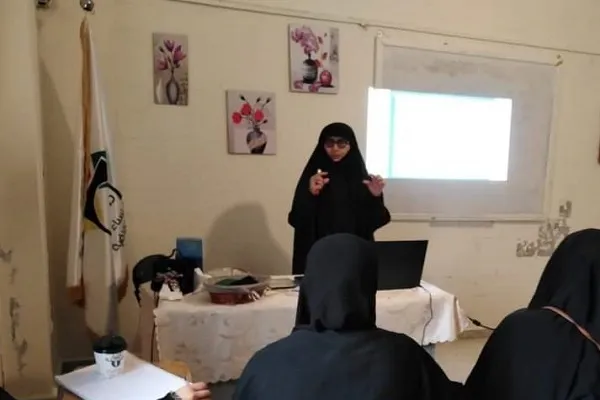 تنظیم ورشة دينية بعنوان