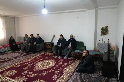 تجلیل جهاددانشگاهی اردبیل از مادر شهید «علی منتظر نظام»