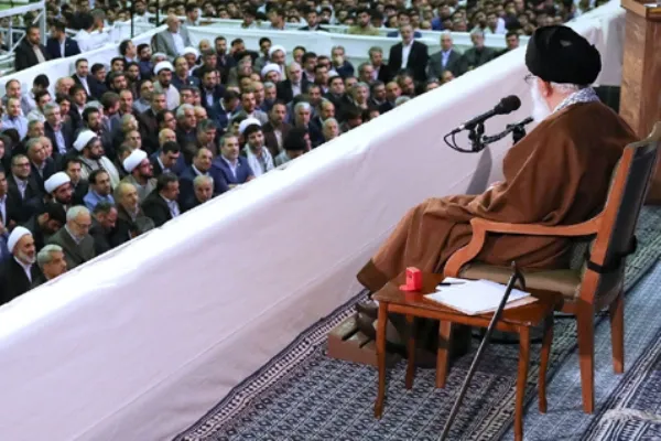 بیانیه بسیج اساتید دانشگاه فرهنگیان به مناسبت سالروز حضور رهبر انقلاب در دانشگاه
