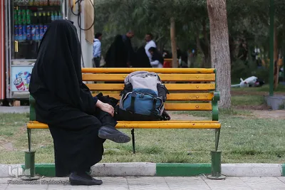 ⁨حال‌و‌هوای مسافران اربعین در ترمینال مسافربری قم⁩