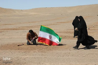 غرس نهال در روز طبیعت