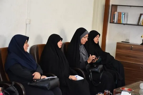 گفتمان‌سازی حجاب و عفاف در جامعه صورت گیرد