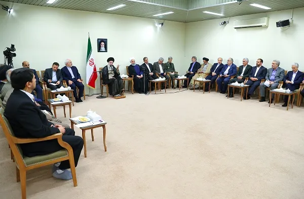 هشدار هشت ماه پیش رهبر معظم انقلاب به دولت؛ معطل اروپا نمانید