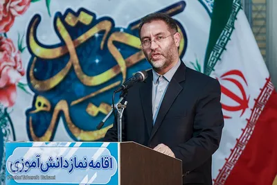 برگزاری نماز جماعت باشکوه دانش آموزی