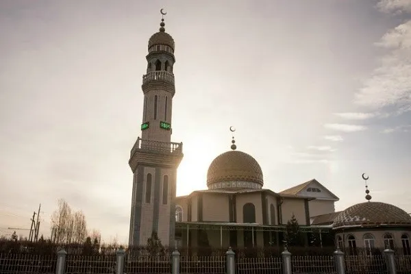 Kirghizistan: 2500 moschee costruite da caduta Unione Sovietica