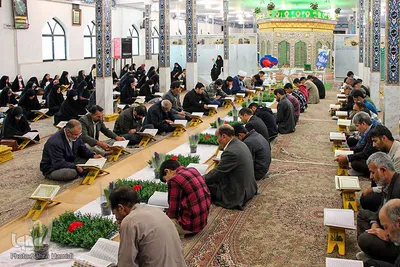 محفل جزء خوانی قرآن کریم در امامزادگان باقریه بیرجند