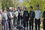 عکس | گلباران و عطر افشانی گلزار مطهر شهدای شهرستان خرم‌آباد