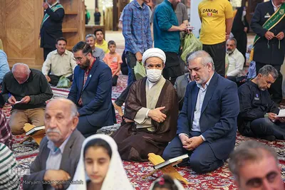 محفل انس با قرآن کریم و رونمایی از نماهنگ حضرت عشق