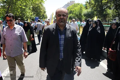 حضور رستم قاسمی، وزیر نفت دولت دهم در راهپیمایی روز قدس