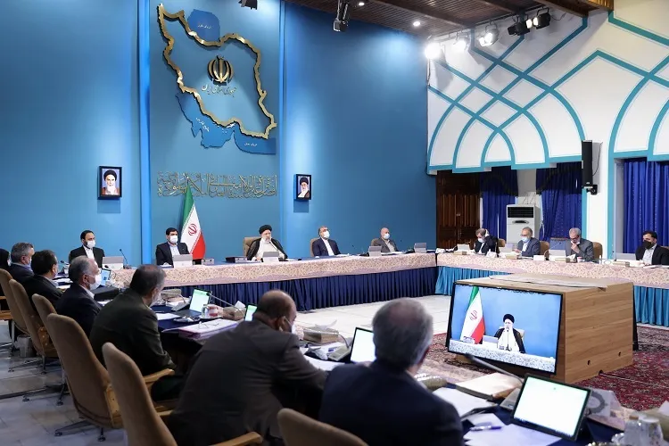 انتخاب مسئولان کارآمد حق‌الناس است