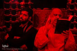 حرم مطهر امام حسین(ع) در شام غریبان